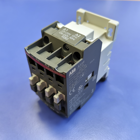 1409 Контактор AX25-30-10-80 катушка 220-230В АС_ДЕ_2