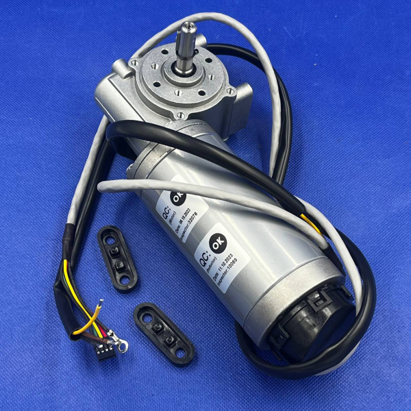 2626 Мотор привода дверей AKE CW-CCW DC40V RPM235 500puls_